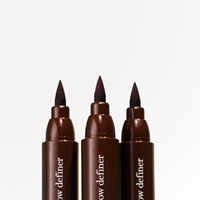 eyebrow definer